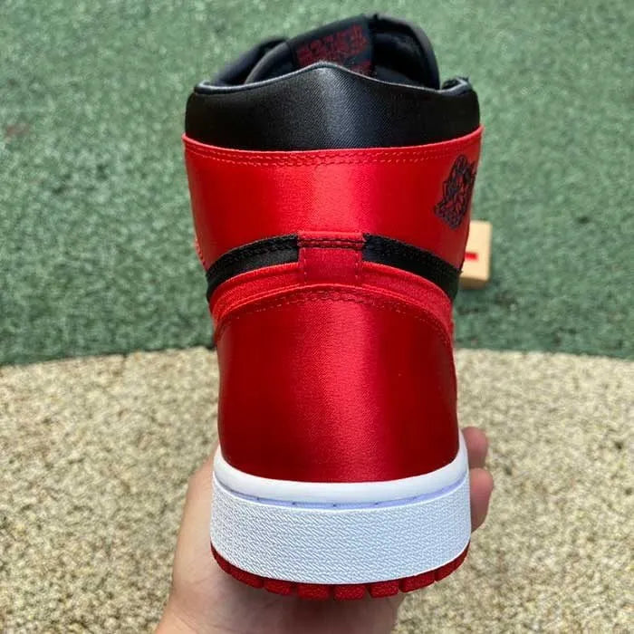 J1 RETRO HIGH OG ‘SATIN BRED’ (W)