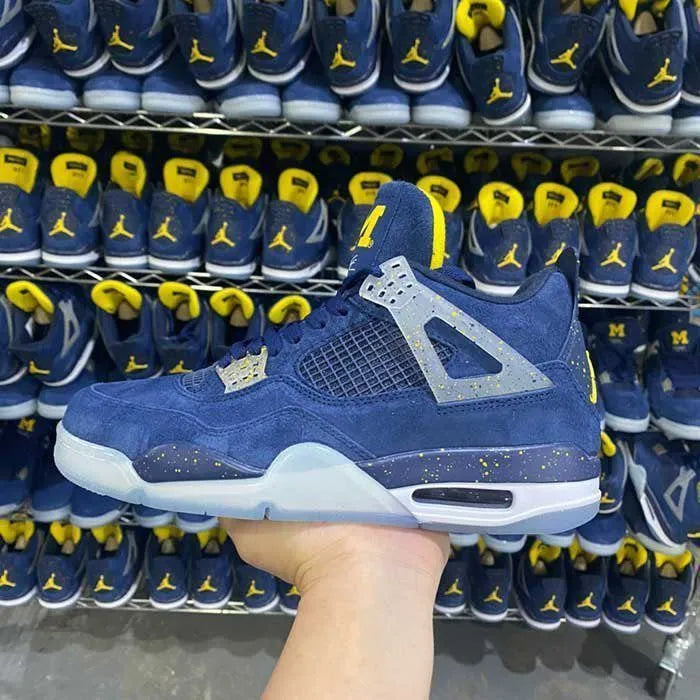 J4 RETRO ‘MICHIGAN WOLVERINES’ PE