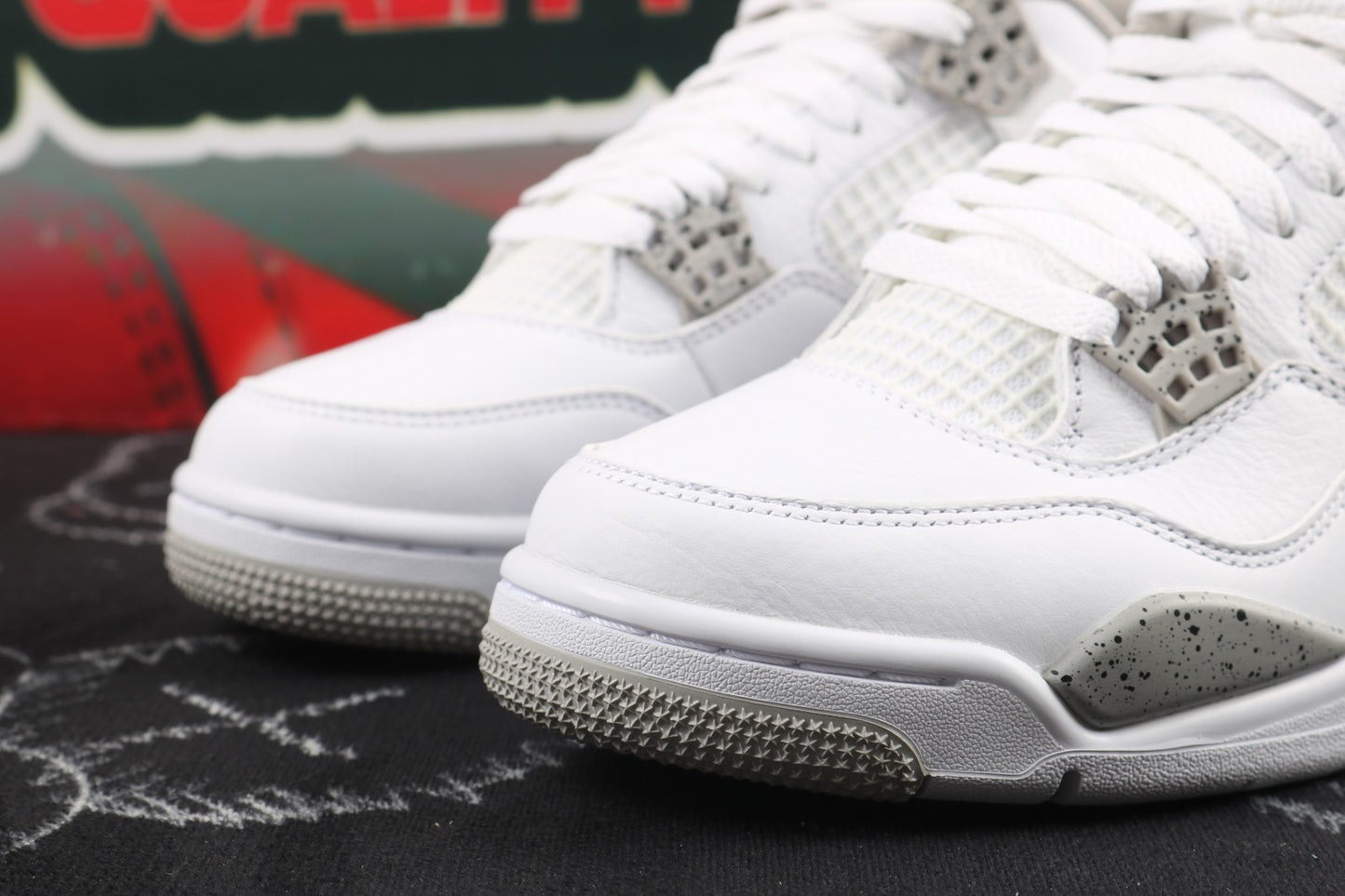 J4 Retro ‘White Oreo’