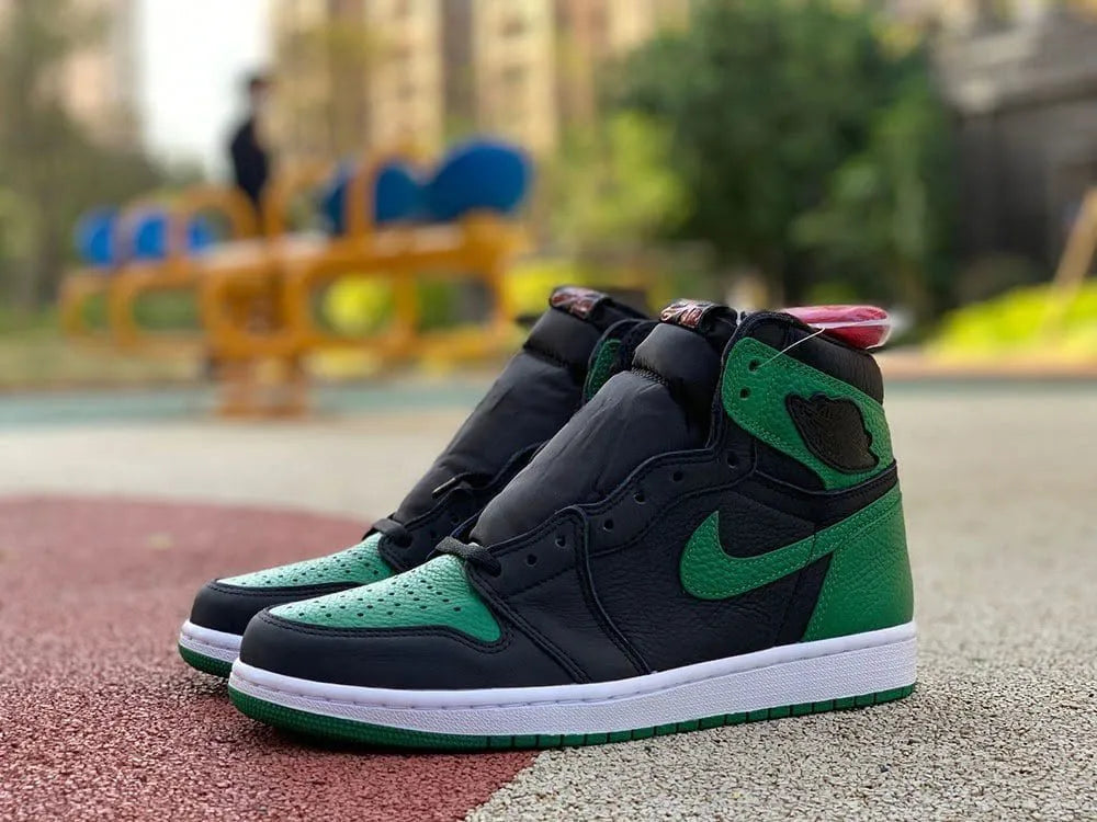 J1 Retro High OG ‘Pine Green 2.0’