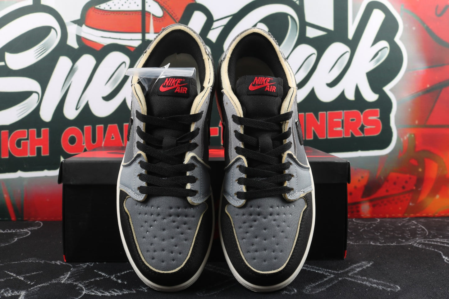 J1 1 Low Retro OG Dark Smoke Grey